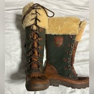 UGG SHEARLING TALL LACE-UP WINTER BOOTS | leather duck toe | vintage
